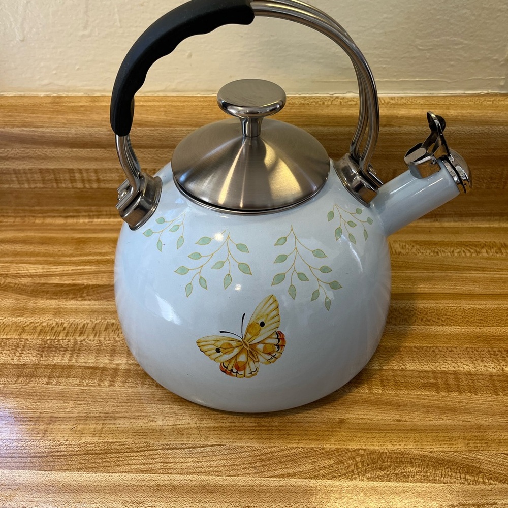 Lenox White Tea Kettle with Butterfly and Leaf Design